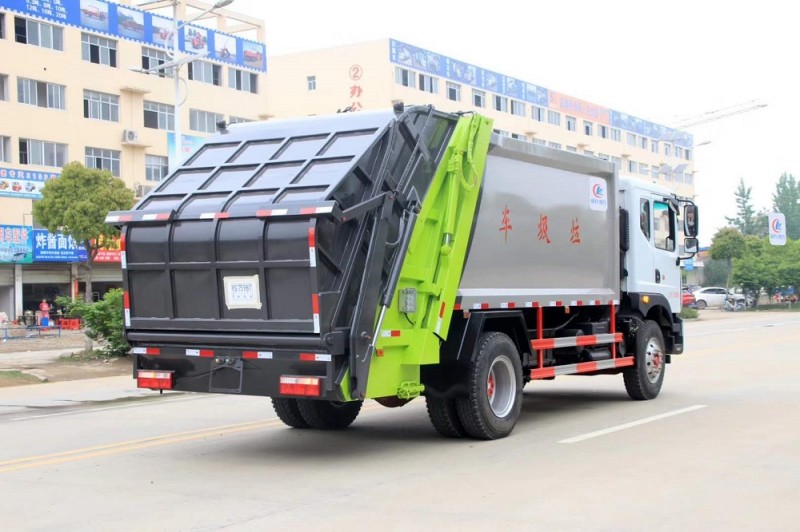 東風D9壓縮垃圾車(10-12方)