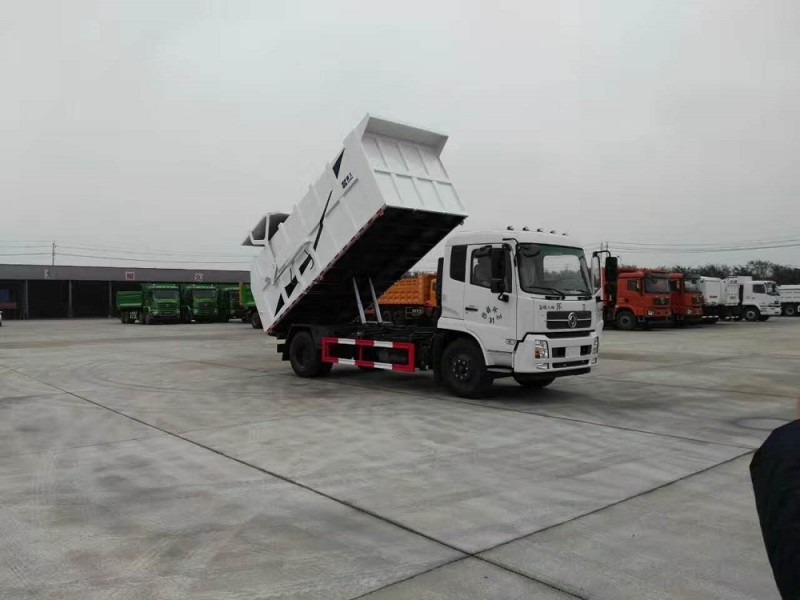 東風天錦對接式垃圾車