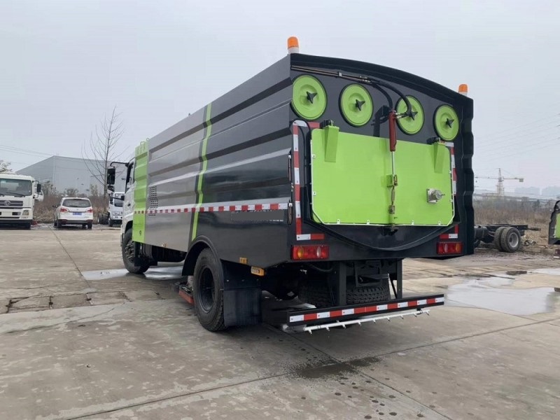 東風天錦12方吸塵車