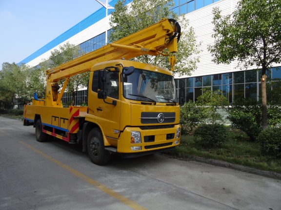 東風天錦20-22米高空作業車圖片
