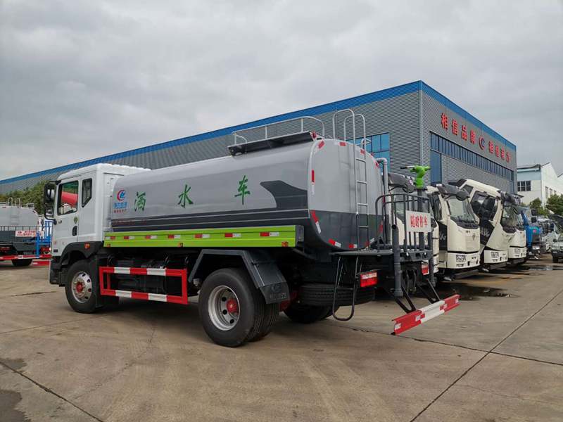 國六東風D9灑水車圖片