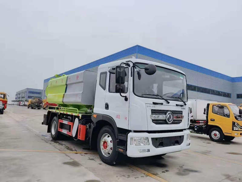 13方東風(fēng)D9清洗吸污車