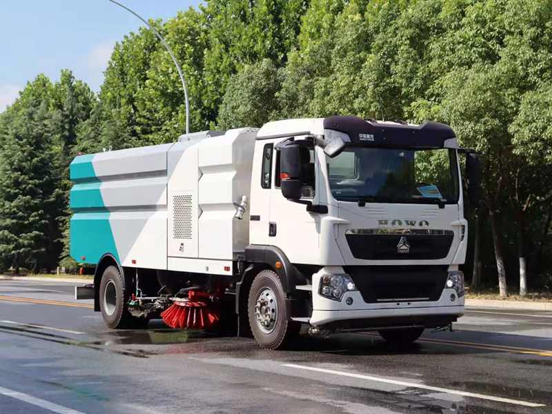 重汽豪沃洗掃車(chē)