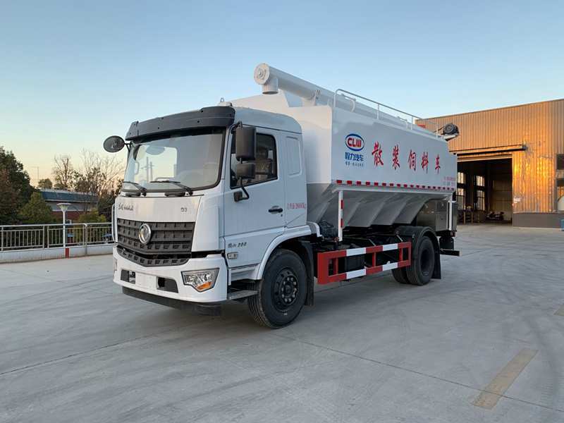 東風(fēng)專(zhuān)底散裝飼料運(yùn)輸車(chē)（22方）